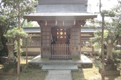 山本神社
